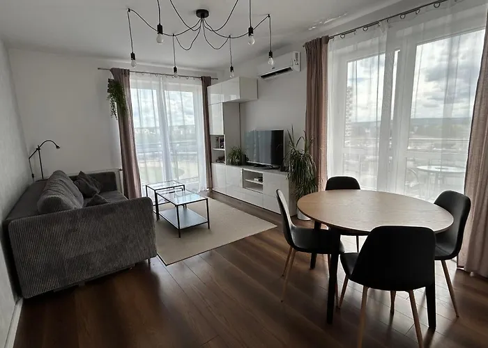 5Th Floor Apartment